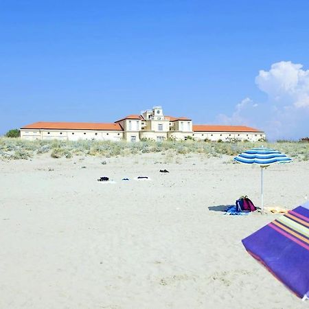 Duenenresidenz Regina Elena Ferienwohnung Am Strand Calambrone Εξωτερικό φωτογραφία