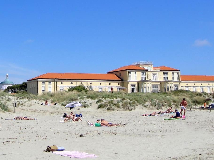 Duenenresidenz Regina Elena Ferienwohnung Am Strand Calambrone Εξωτερικό φωτογραφία